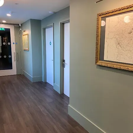 The At Firecastle 3* Килдэр