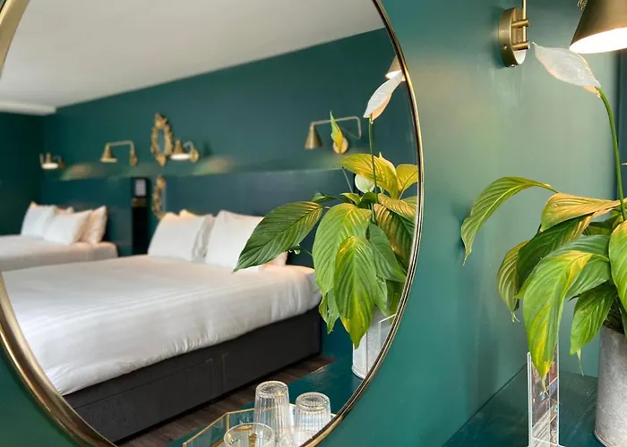 The At Firecastle 3*